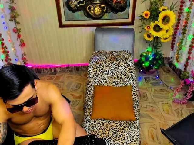 Freechat ---rrmodelsstars--- on BongaCams