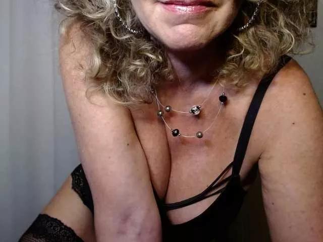 Offline -PimentRouge- on BongaCams
