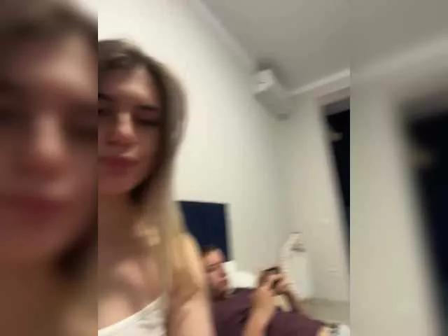 Freechat -Sweet-cats- on BongaCams