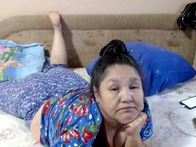 2Milf45 on BongaCams 