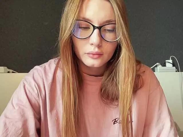 agentmary on BongaCams 