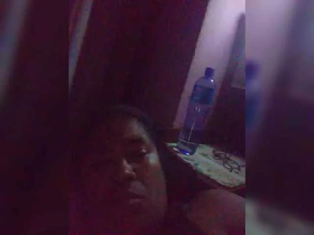 Aiiina on BongaCams 