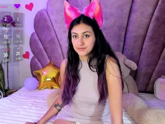 Alice-Cristofer on BongaCams 