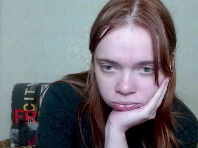 Offline aliiicestone on BongaCams