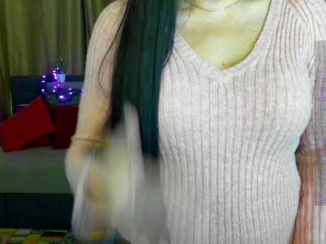 AlikaLorensTalk on BongaCams 