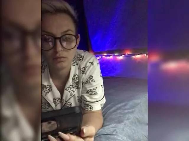 AlikBlack on BongaCams 