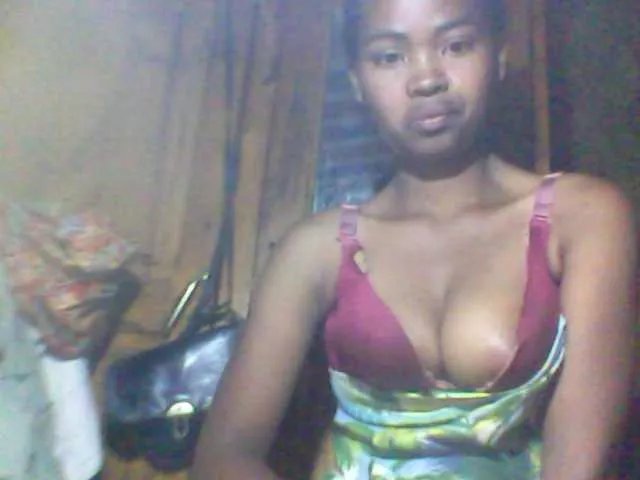 Allycha1 on BongaCams 