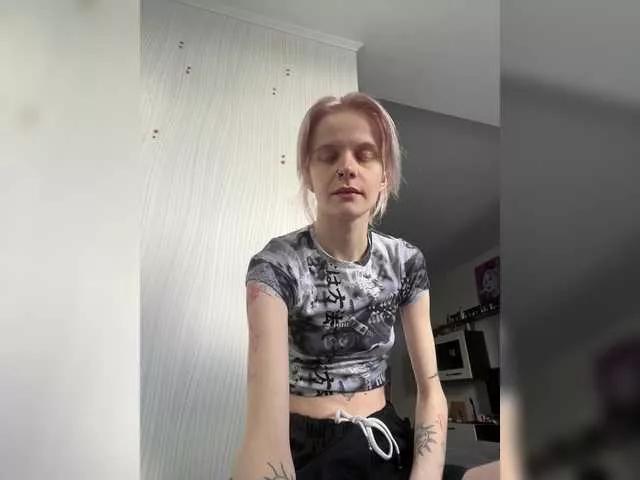 alvarezaur on BongaCams 