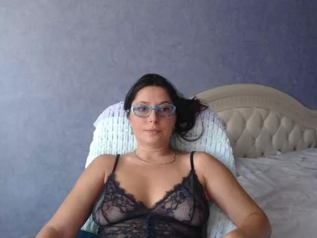 AmandaFresh24 on BongaCams 