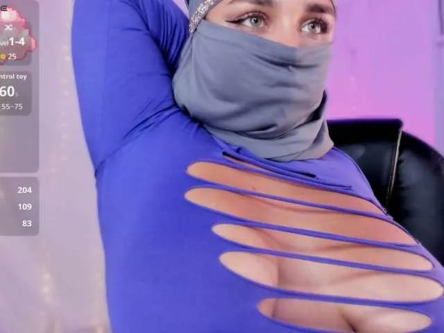 Offline amila-hagda on BongaCams