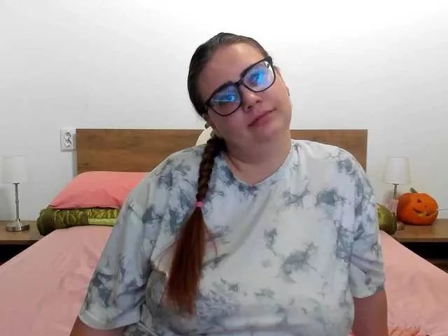 Offline amiravyxen on BongaCams