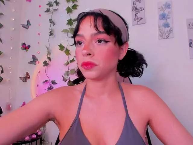 Offline AmyHeaven- on BongaCams