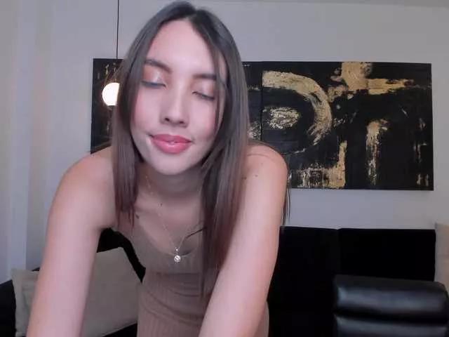 AnaisNin1 on BongaCams 