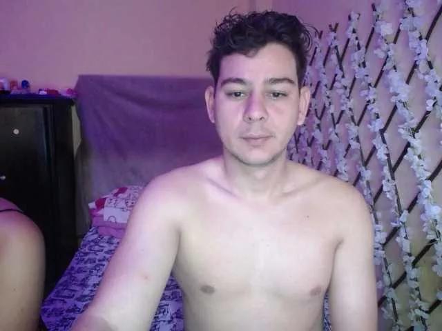 Offline ANDREAHOTCOUPLE69 on BongaCams