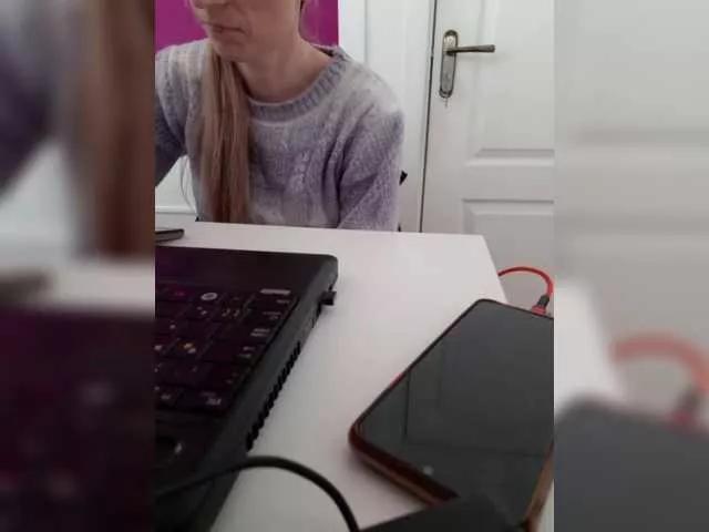 Angelinamik on BongaCams 