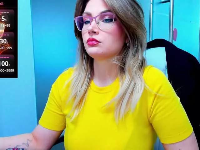 anyarosses on BongaCams 