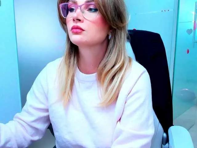 anyarosses on BongaCams 
