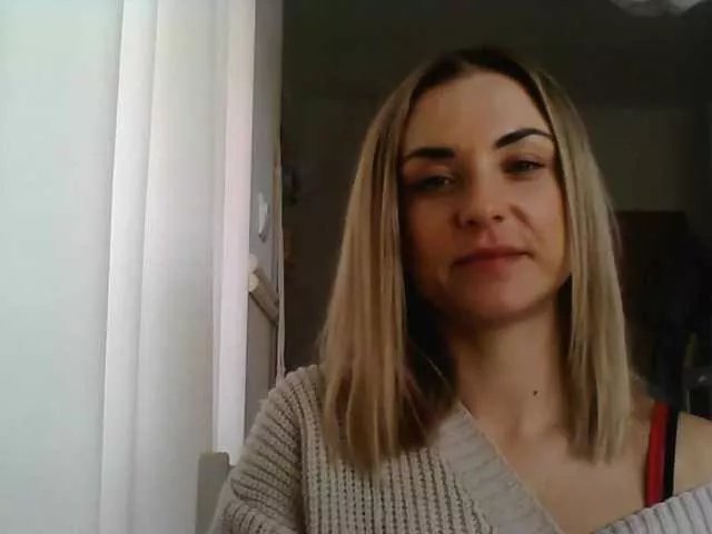 Offline AshleyPerfect on BongaCams