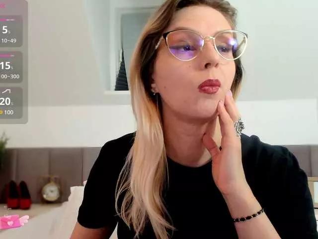 AshleySun on BongaCams 