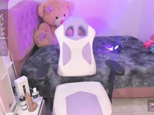 Ashleyy-tay on BongaCams 