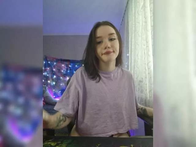 Avrora-kisss on BongaCams 