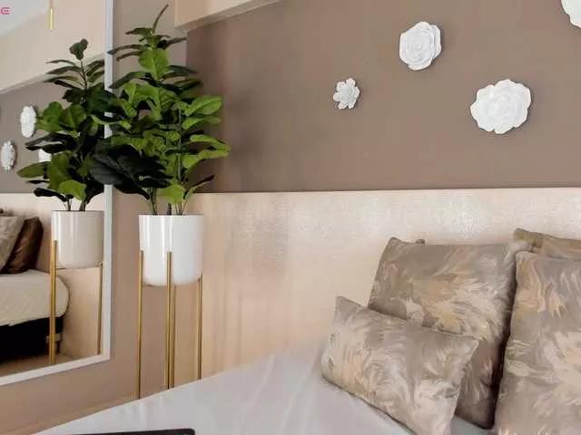 Offline AylinMiller on BongaCams