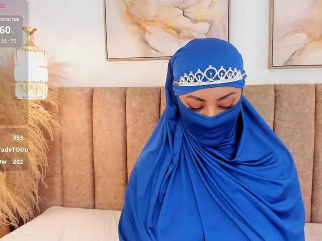 Freechat Azzaa0 on BongaCams