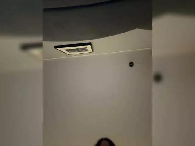 Offline babyymommyanddadyy on BongaCams