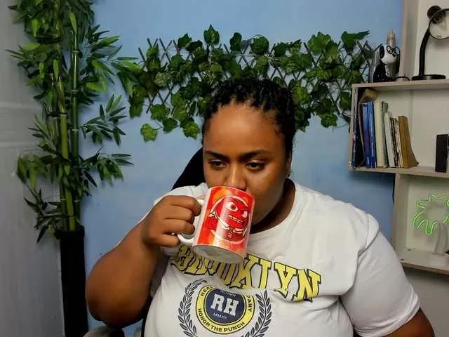 Offline bbw-charlote on BongaCams