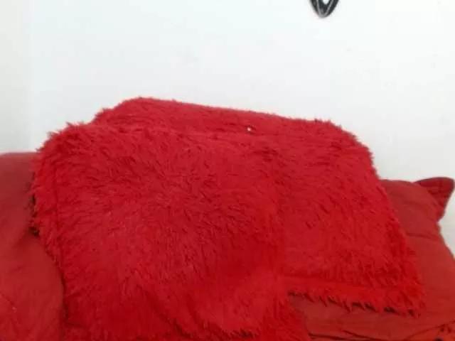 Offline Bellacrespa on BongaCams