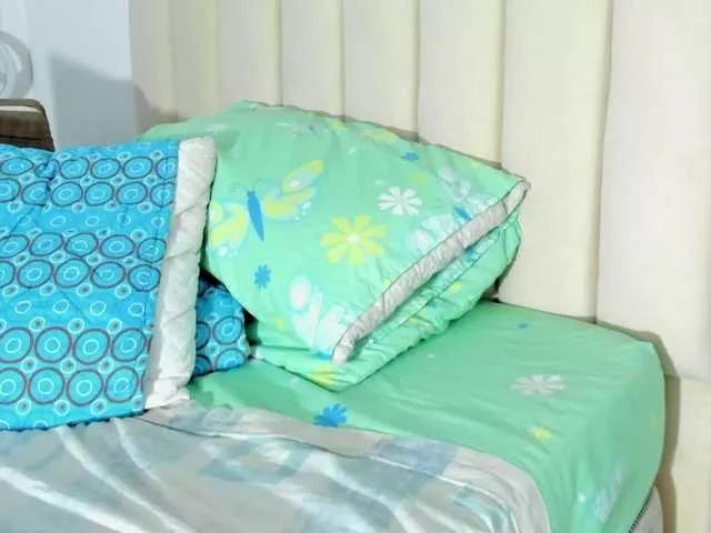 Offline BellaMoakXX on BongaCams