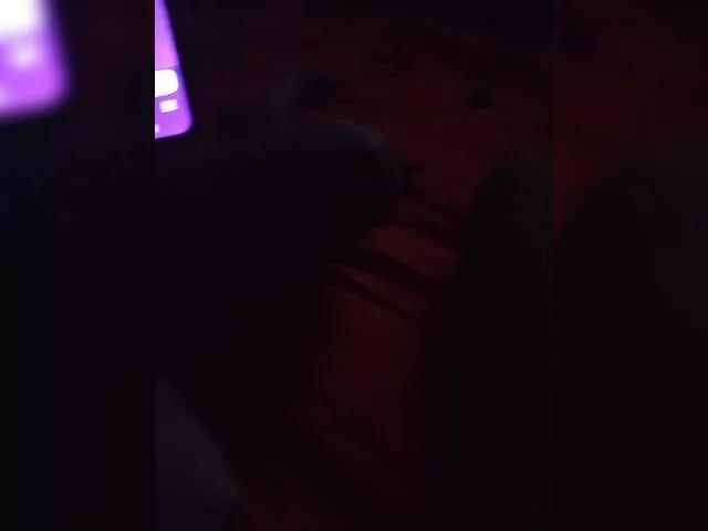 Offline Bestydnikia on BongaCams