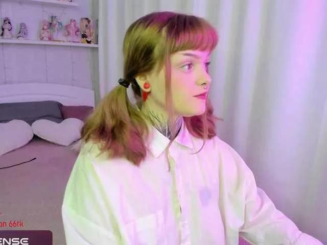 betty-moon on BongaCams 