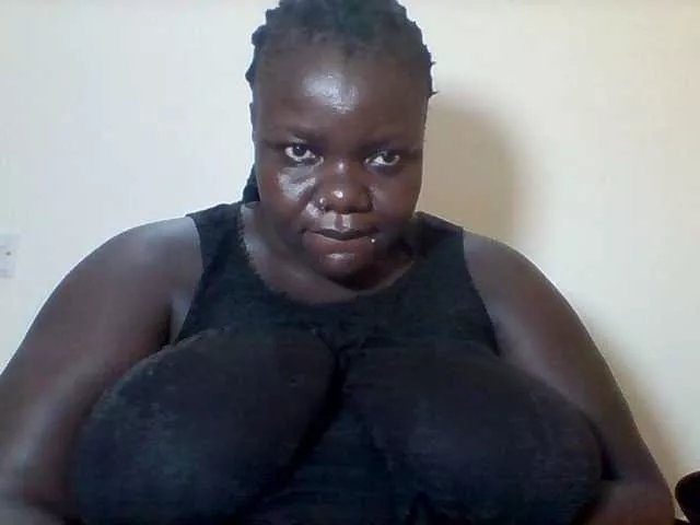 Offline Bigdarkass on BongaCams