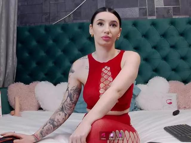 BriannaBratty on BongaCams 