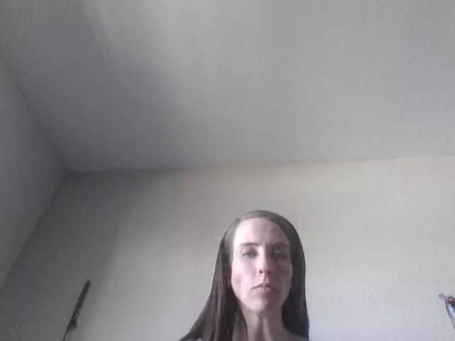 BubblyBlossom on BongaCams 