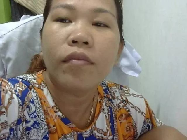 Offline Bunnygreen on BongaCams