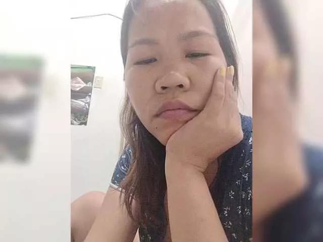 Freechat Bunnygreen on BongaCams