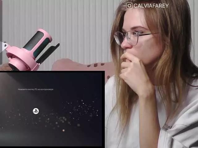 Offline calviafarey on BongaCams