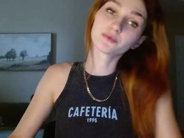 CarmelinaDesire on BongaCams