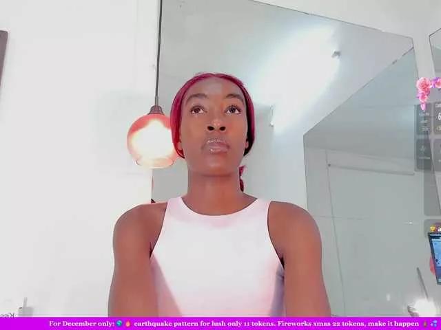 Caryn-Logan on BongaCams 