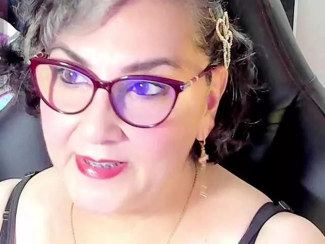 cataleya-mom on BongaCams 