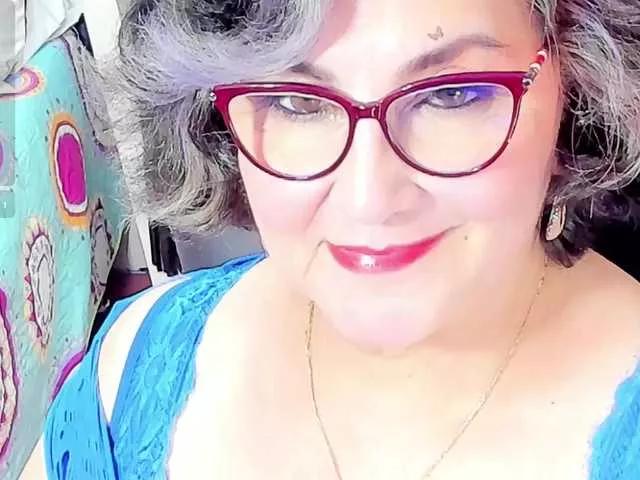 cataleya-mom on BongaCams
