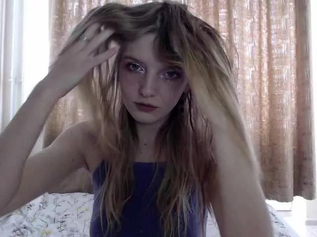 CatinMilkland on BongaCams 