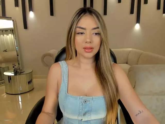 ChloePreston on BongaCams 