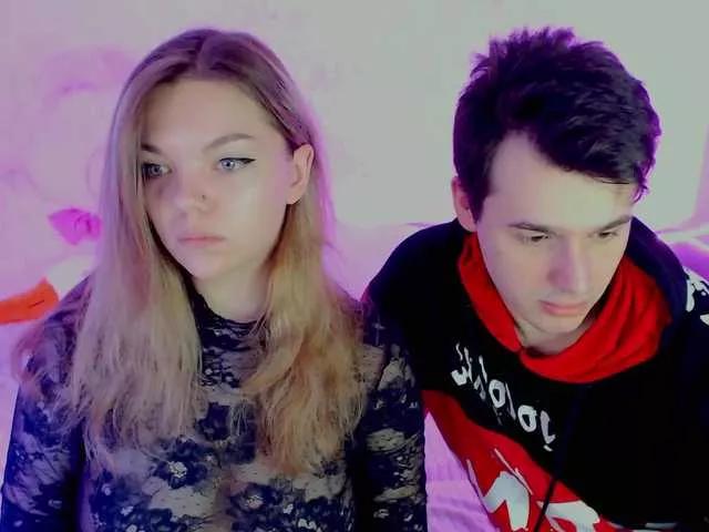 ChristineAndJames on BongaCams 