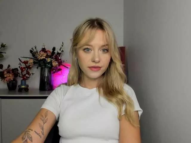 CindyGlam on BongaCams 