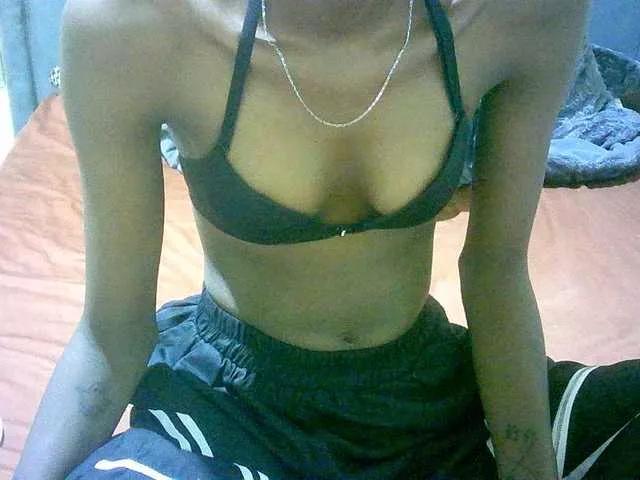 CREAMYSWEET on BongaCams 
