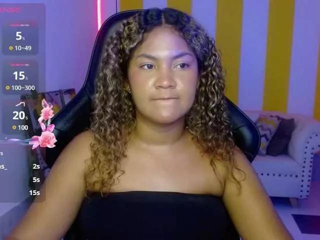 cristalwar on BongaCams 