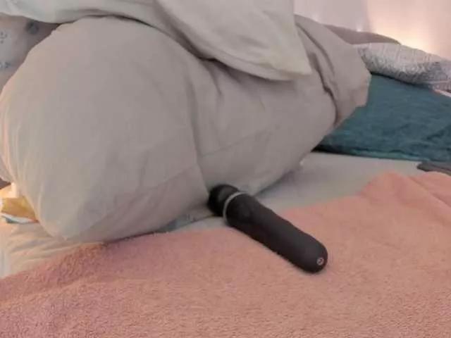 Cumcumforyouuu on BongaCams 